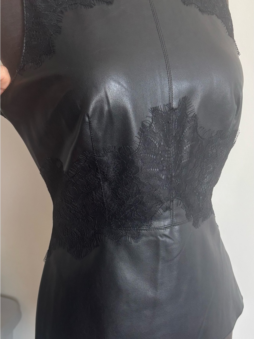 Size M, Bailey/44 Vegan Leather Lace Sleeveless Dressy Stretch Top Made In USA - Picture 2 of 13